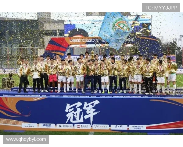 武汉足球队配合排名创新高展现团队实力引领联赛新风潮