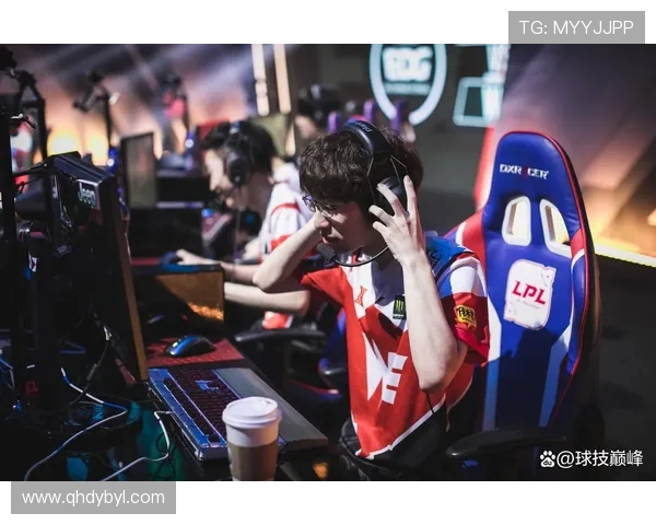 TES鏖战AL巅峰对决强强交锋引爆赛场激情再掀LPL震撼狂潮