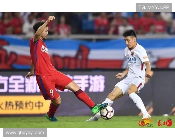 大连乙方迎战重庆斯威全力争胜展现球队实力与斗志